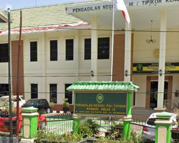 Terdakwa Kasus Korupsi Pertambangan di Kolaka Utara Jalani Sidang Dakwaan 