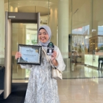 Putri Bombana Sitti Nurannisa Raih Predikat Wisudawan Terbaik dengan IPK 4,0 